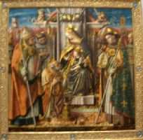 クリヴェッリの《Throneande Maria mit dem Kind der Shuluesse]uebergabe an den Apostel und Heilingen》