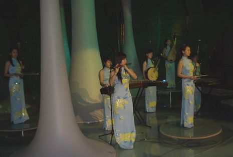 中国館：伝統音楽の実演